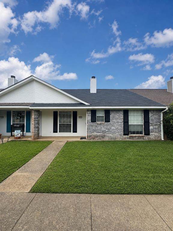 5005 Longstreet - Photo 1