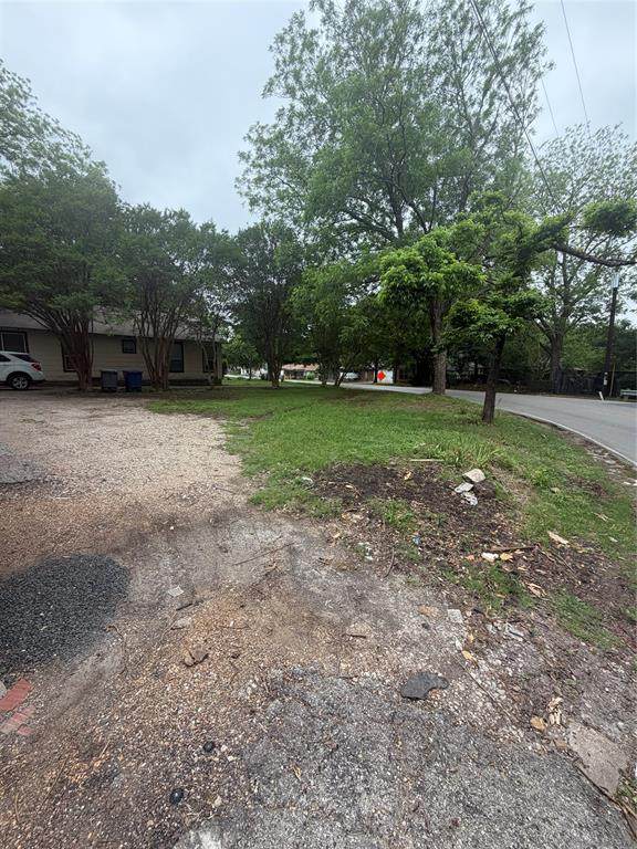 5572 Forney Road - Photo 1