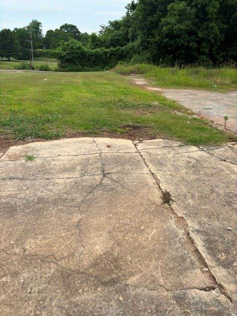 1044 Texas Avenue - Photo 1