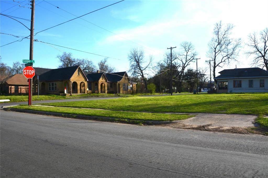 3525 Wendelkin Street - Photo 1