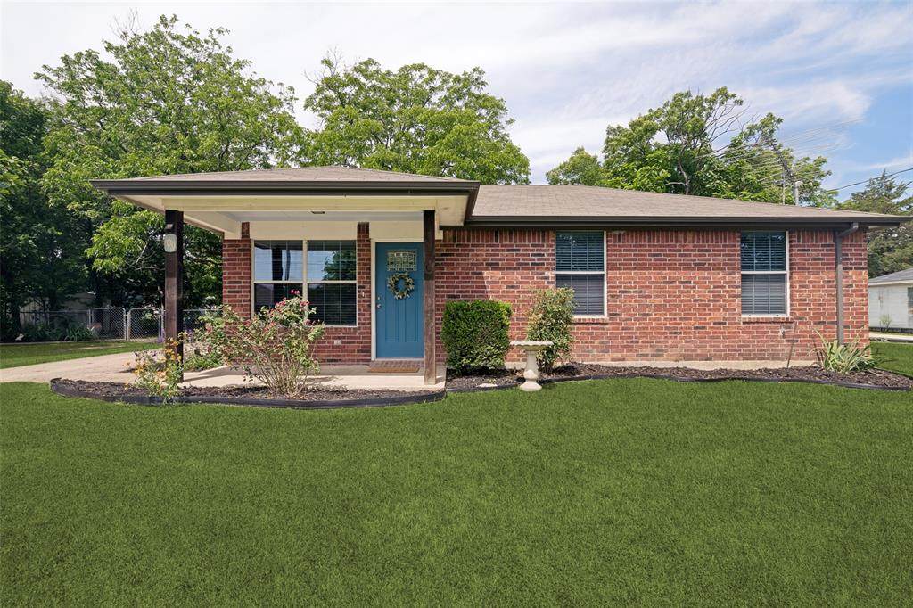 109 Thelma - Photo 1