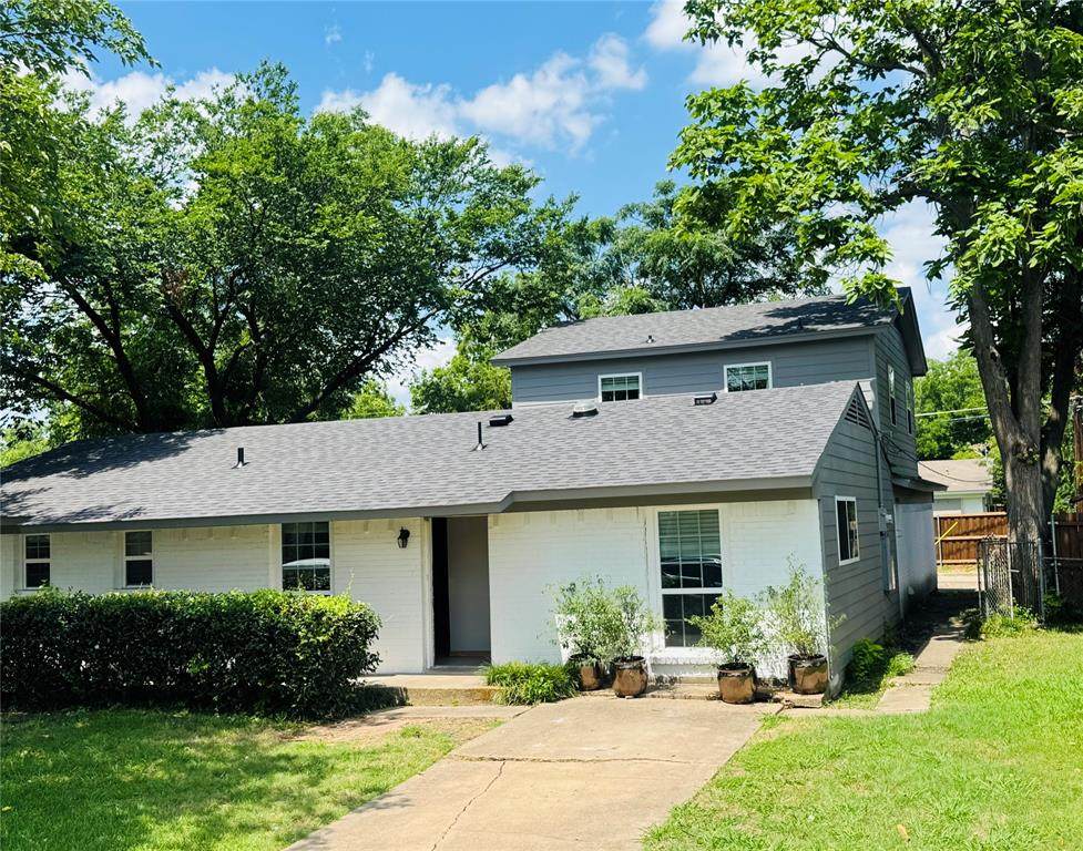 203 Wake Drive - Photo 1
