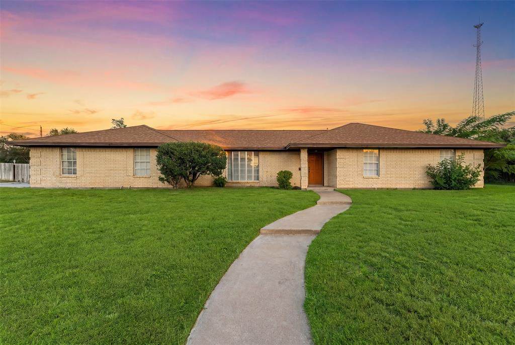 1825 Mahalia Drive - Photo 1