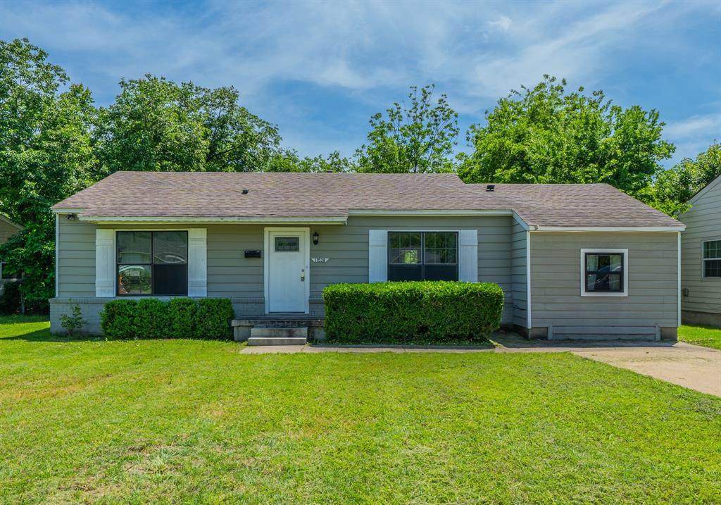 11528 Sinclair Avenue - Photo 1