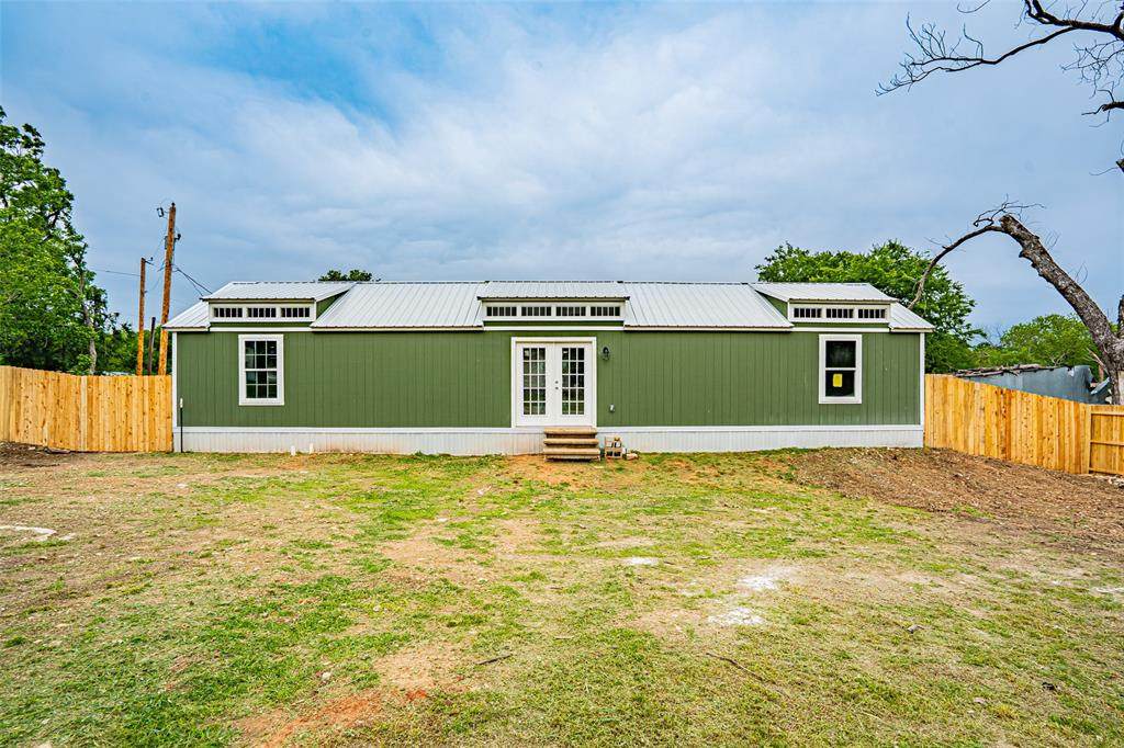 329 Vine Street - Photo 1