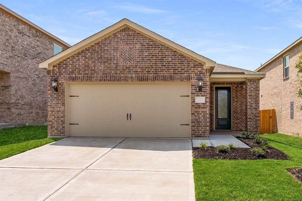702 Princeton Heights Boulevard - Photo 1