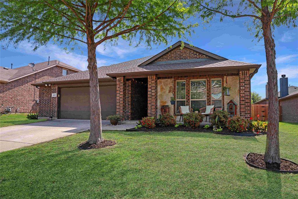 1521 Hanover Lane - Photo 1