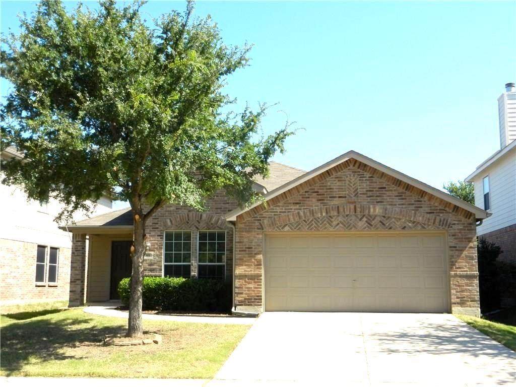 909 Starling Lane - Photo 1