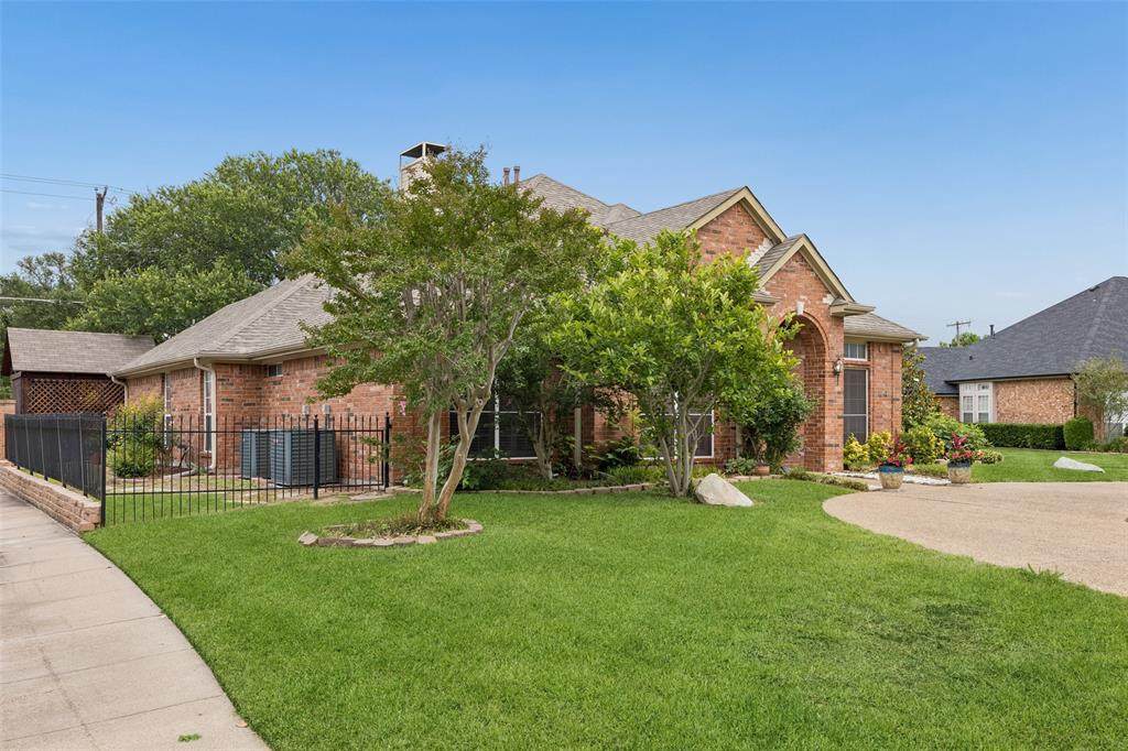 3402 Juniper Court - Photo 1
