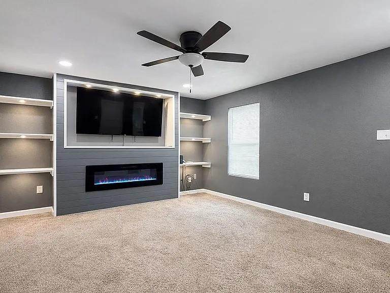 1128 Sunset Street - Photo 1