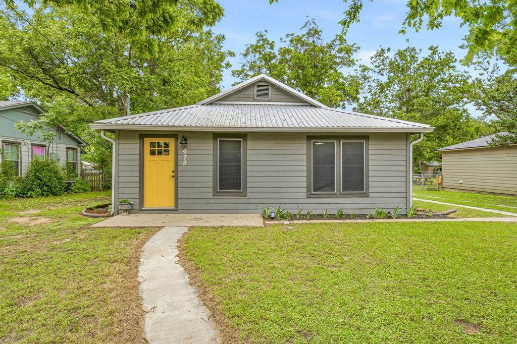 975 Neblett Street - Photo 1