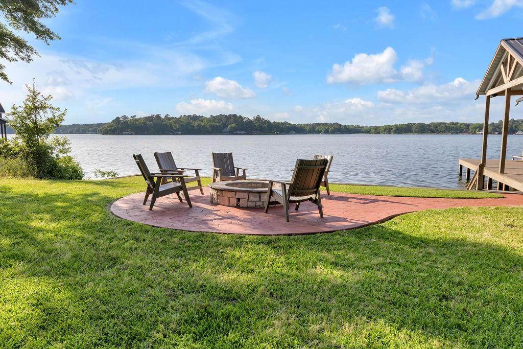 170 Country Club Road - Photo 1