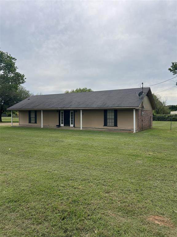 5213 Airline Drive - Photo 1