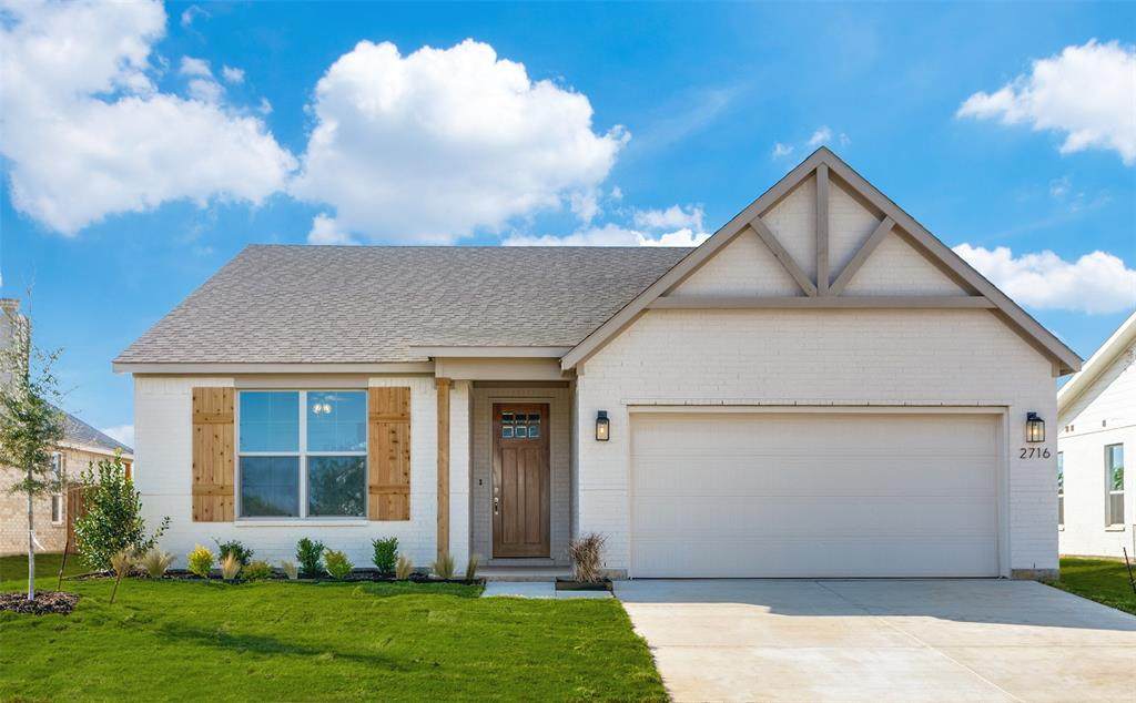 2716 Glasgow Way - Photo 1