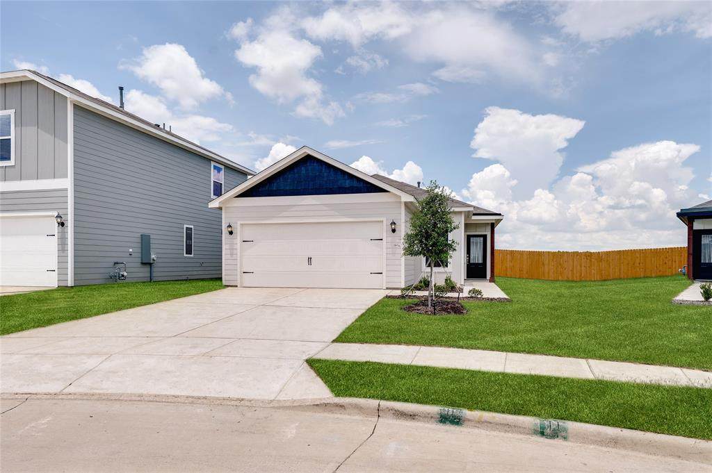 2027 Braveheart Drive - Photo 1