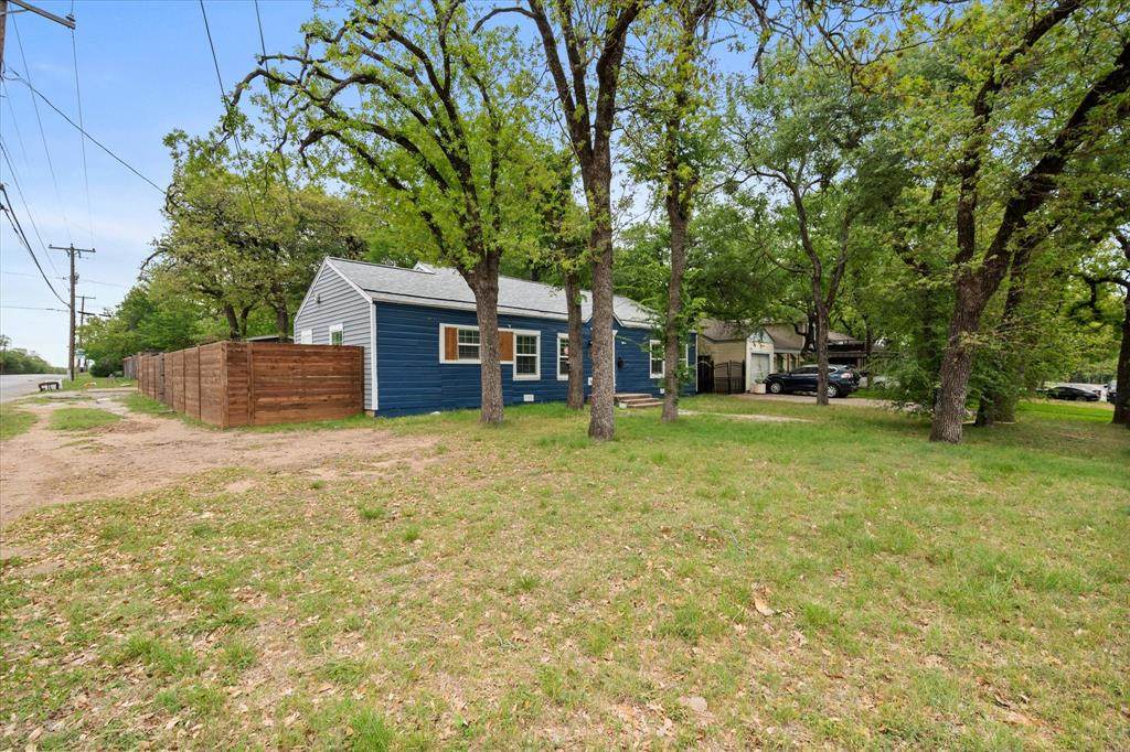 2020 Bluebonnet Drive - Photo 1
