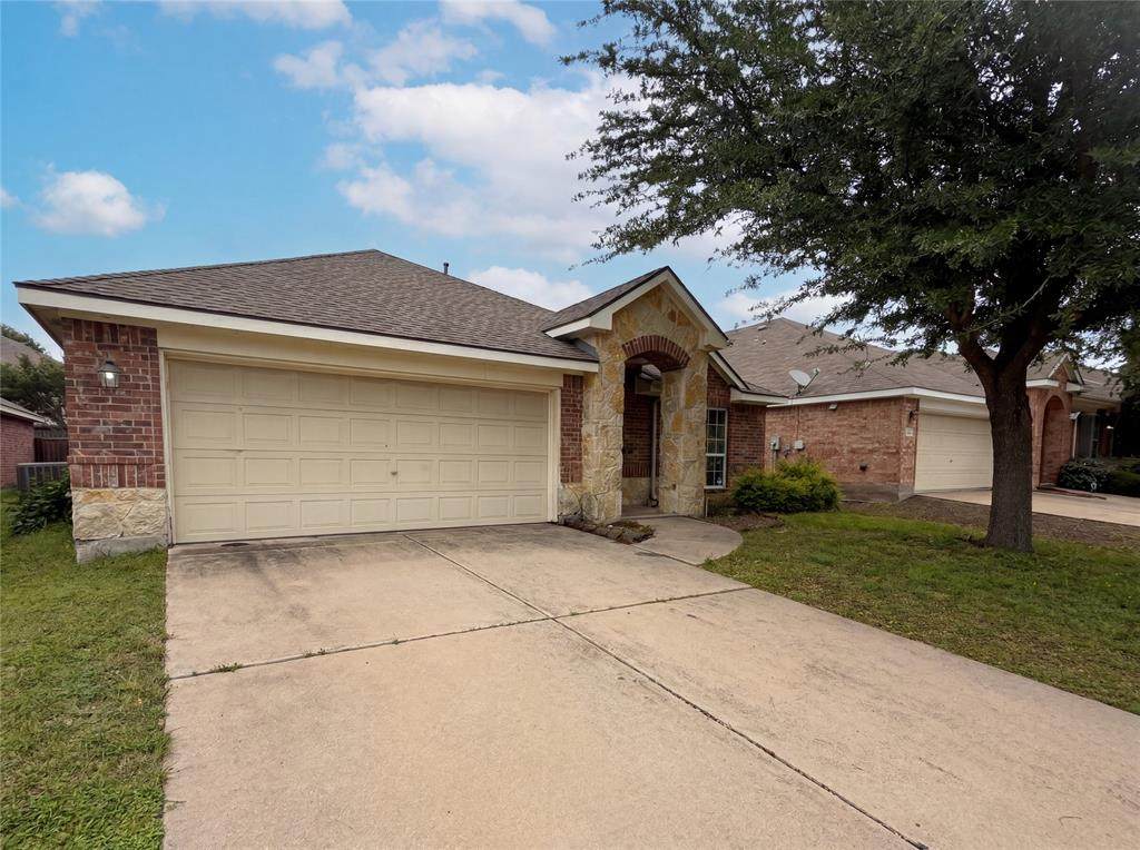 1605 Nighthawk Drive - Photo 1