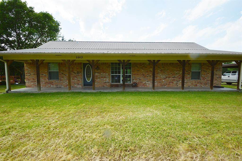 5913 Farm Road 1528 - Photo 1