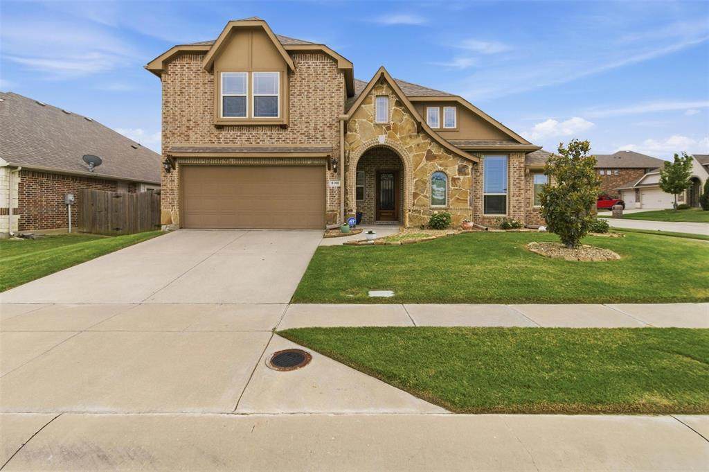 8100 Canyon Drive - Photo 1