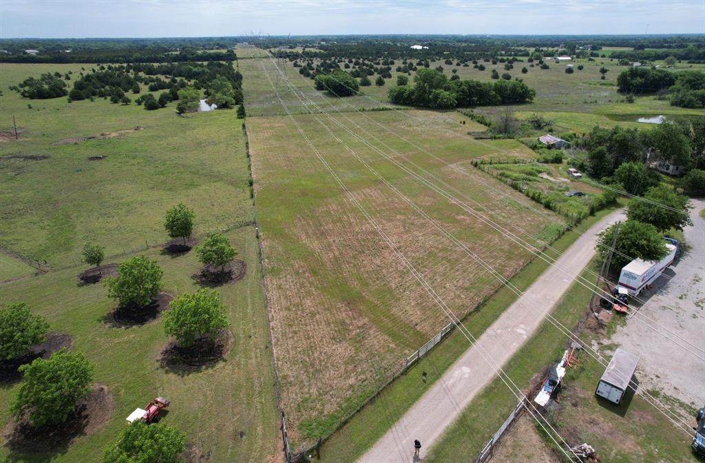 2648 Private Road 5101 - Photo 1