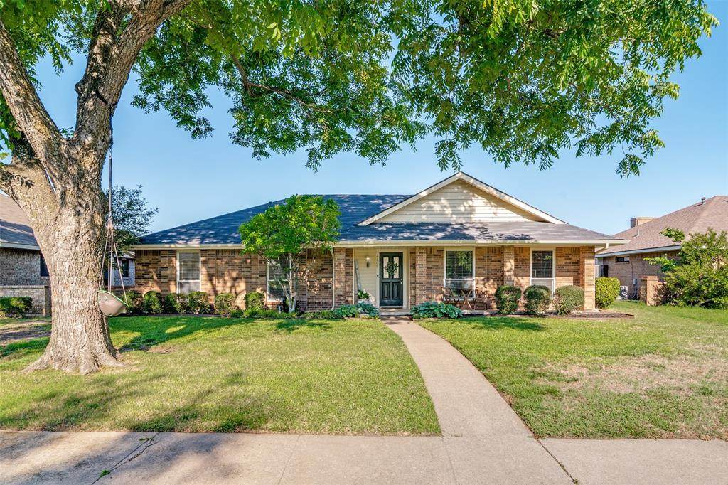 2309 Woodrow Way - Photo 1