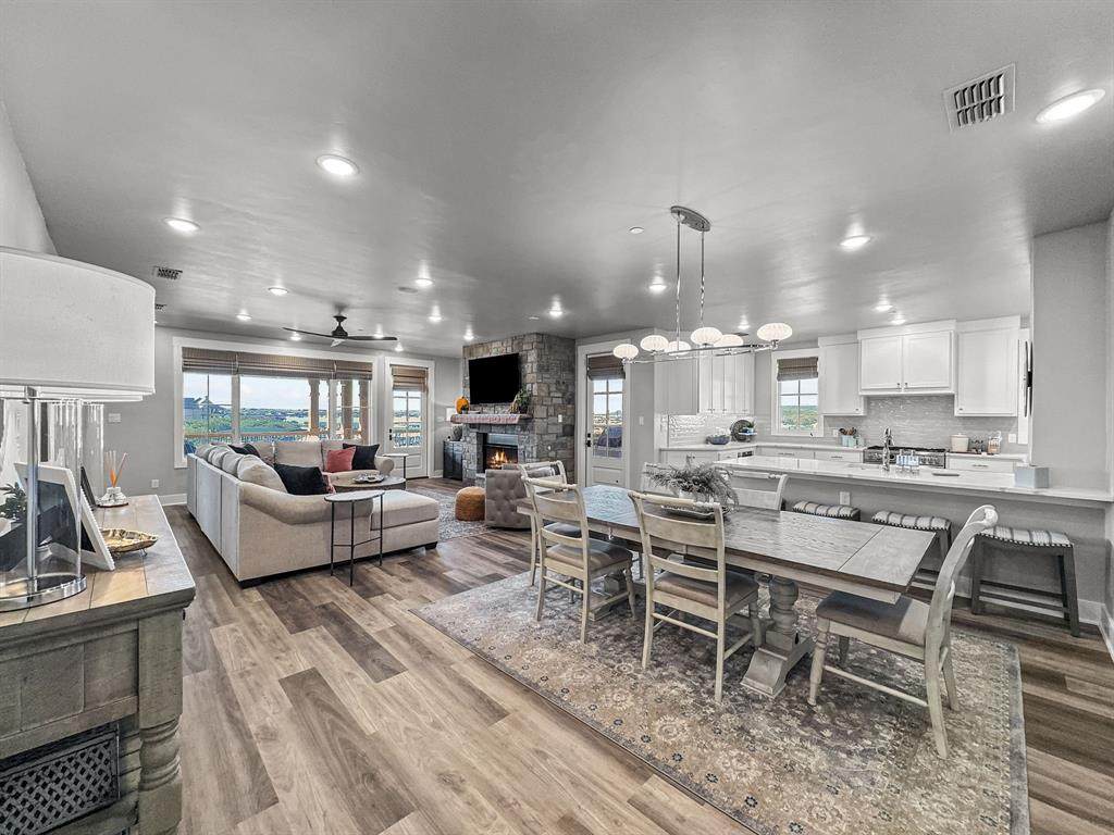 1673 Scenic Drive - Photo 1