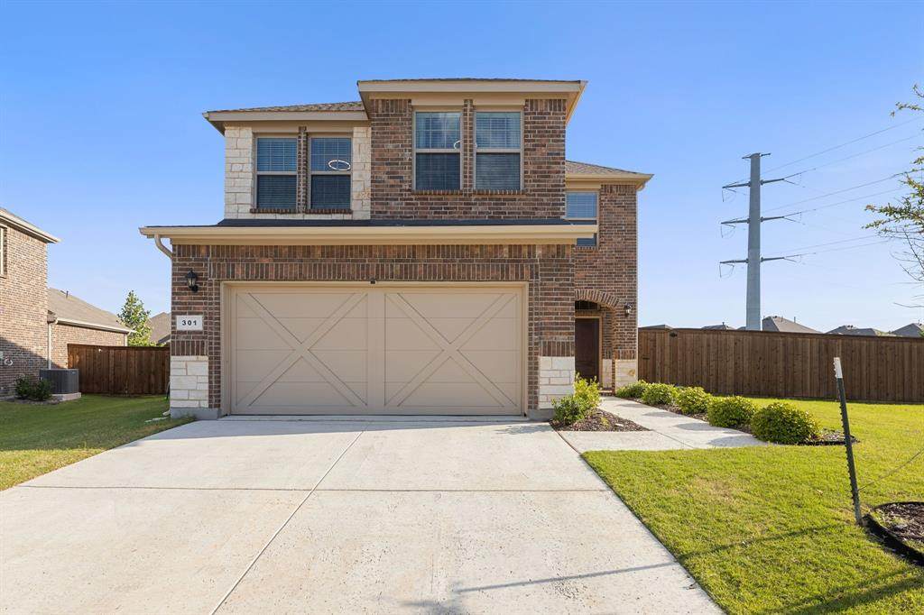301 Willowmore Drive - Photo 1