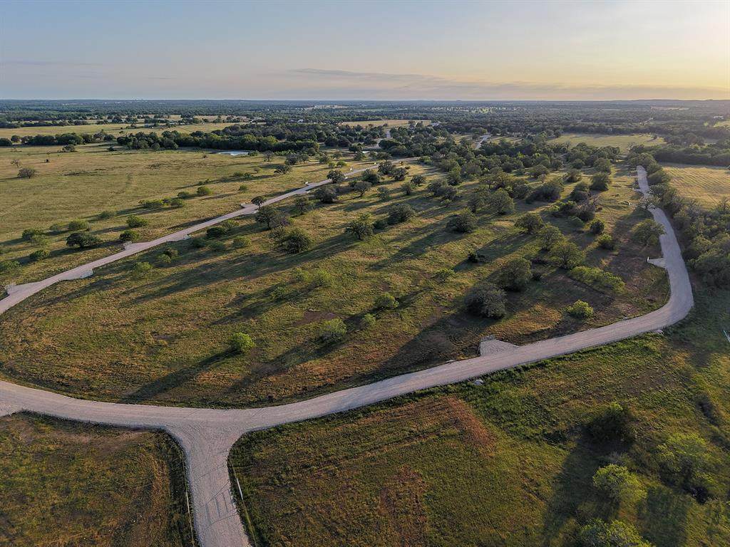 716 Main Loop Loop - Photo 1