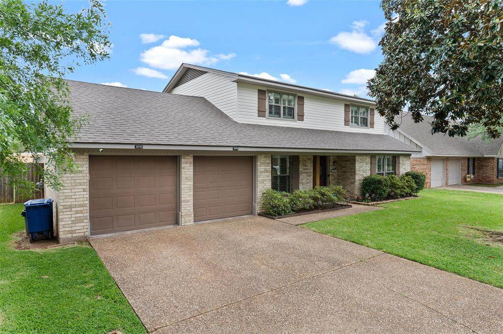 524 Rock Hollow Drive - Photo 1