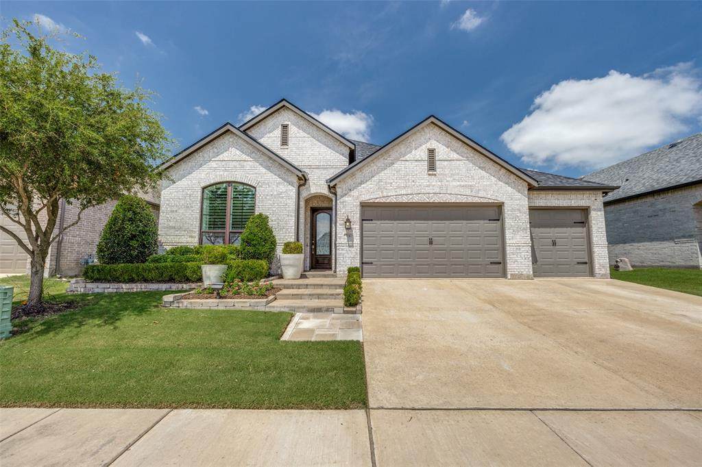 914 Songbird Lane - Photo 1