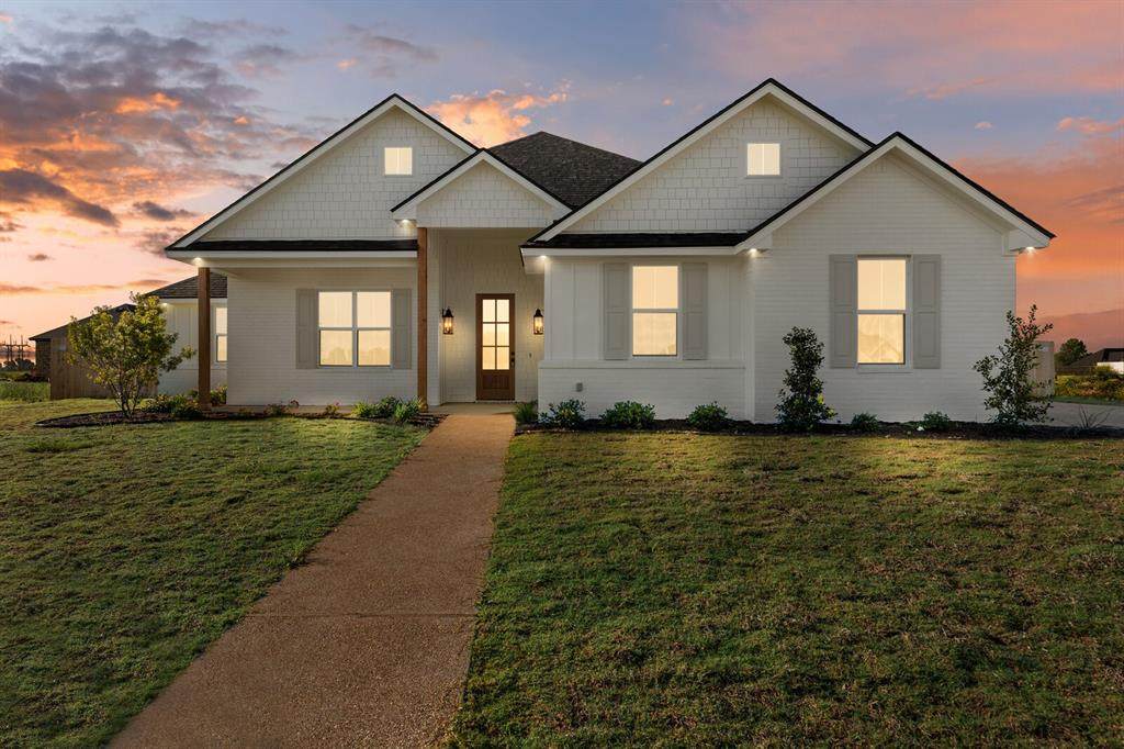 119 Paddle Boat Court - Photo 1