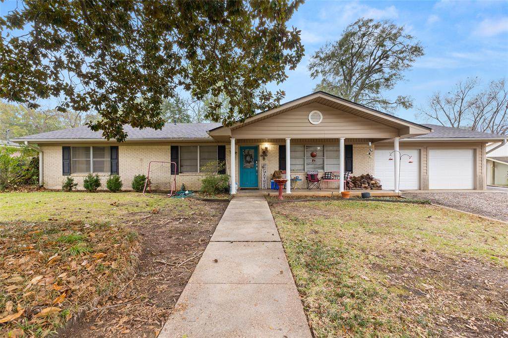 2510 Wychelm Drive - Photo 1