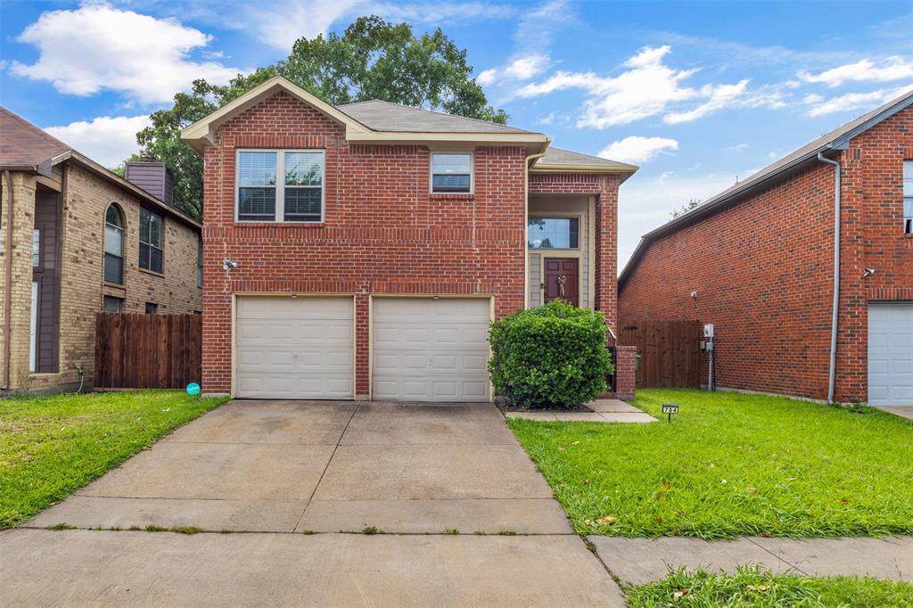 704 Meadowcreek Court - Photo 1