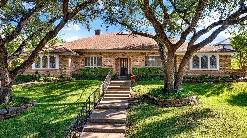 1908 Edgewater Drive - Photo 1