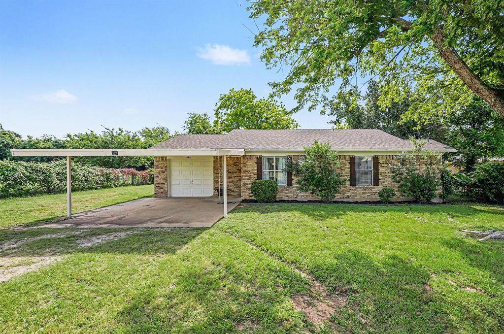 324 Ashwood Street - Photo 1