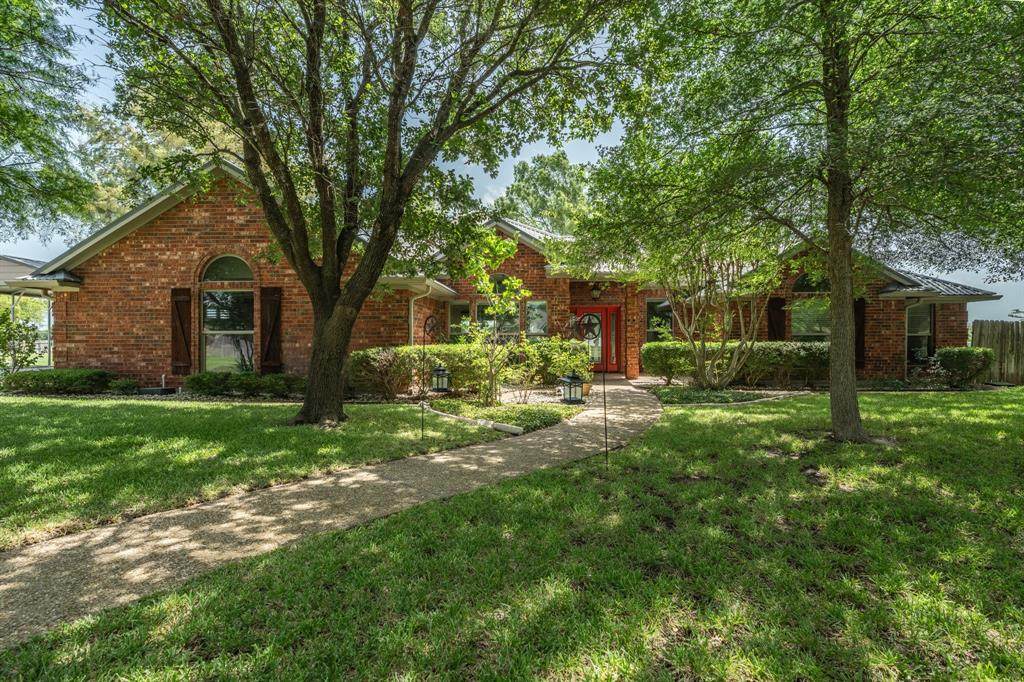 716 Retoma Park Drive - Photo 1