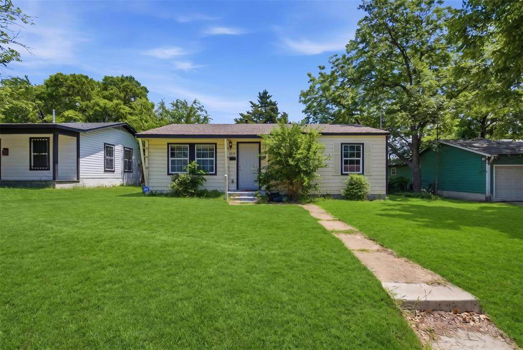 4410 Ewing Avenue - Photo 1