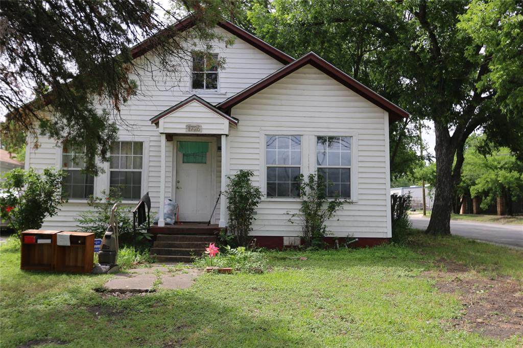 1726 Bagby Avenue - Photo 1
