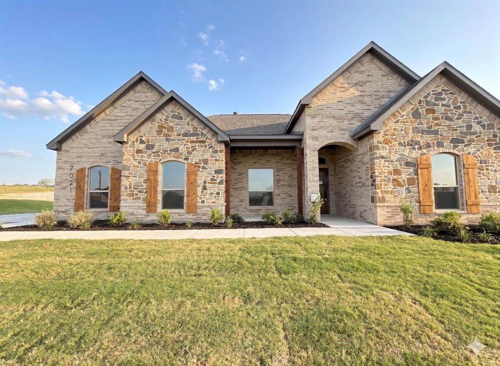 7021 Ranch View Place - Photo 1