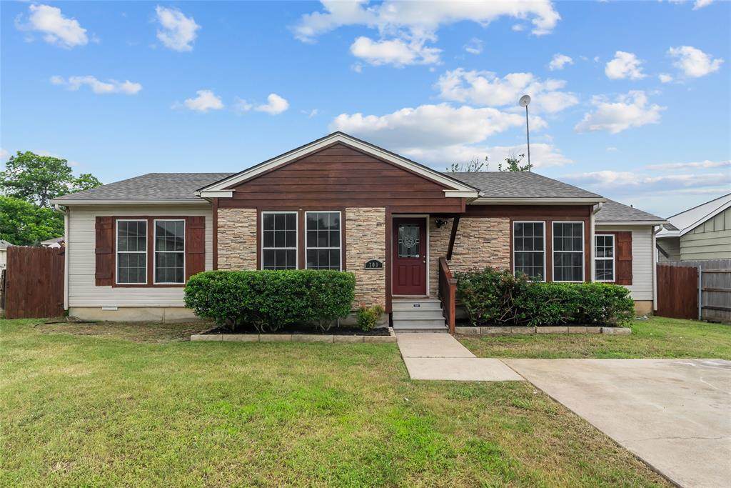 109 1st Street - Photo 1