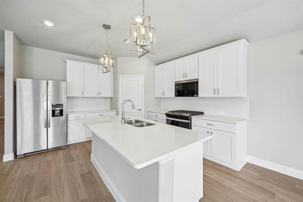 4020 Palestine Drive - Photo 1
