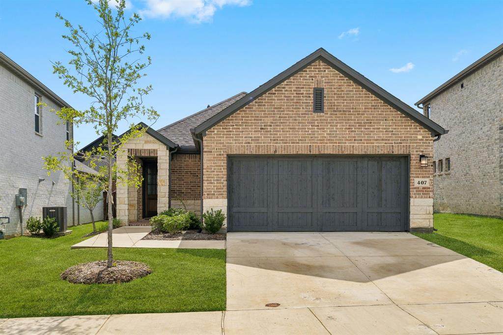 407 Holly Road - Photo 1