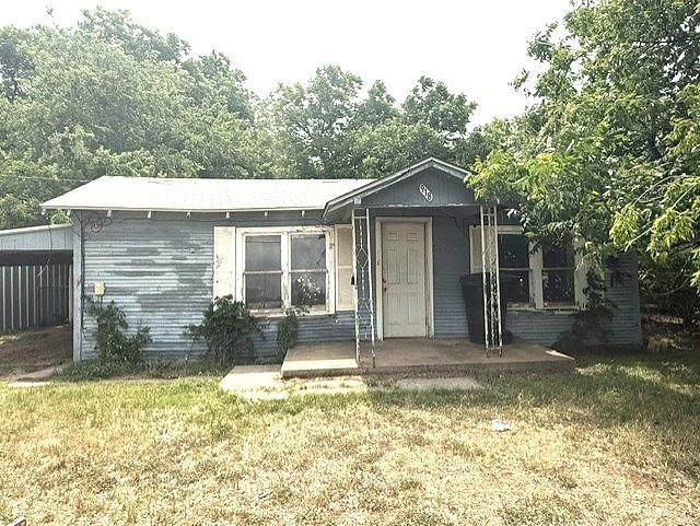 918 Sammons Street - Photo 1