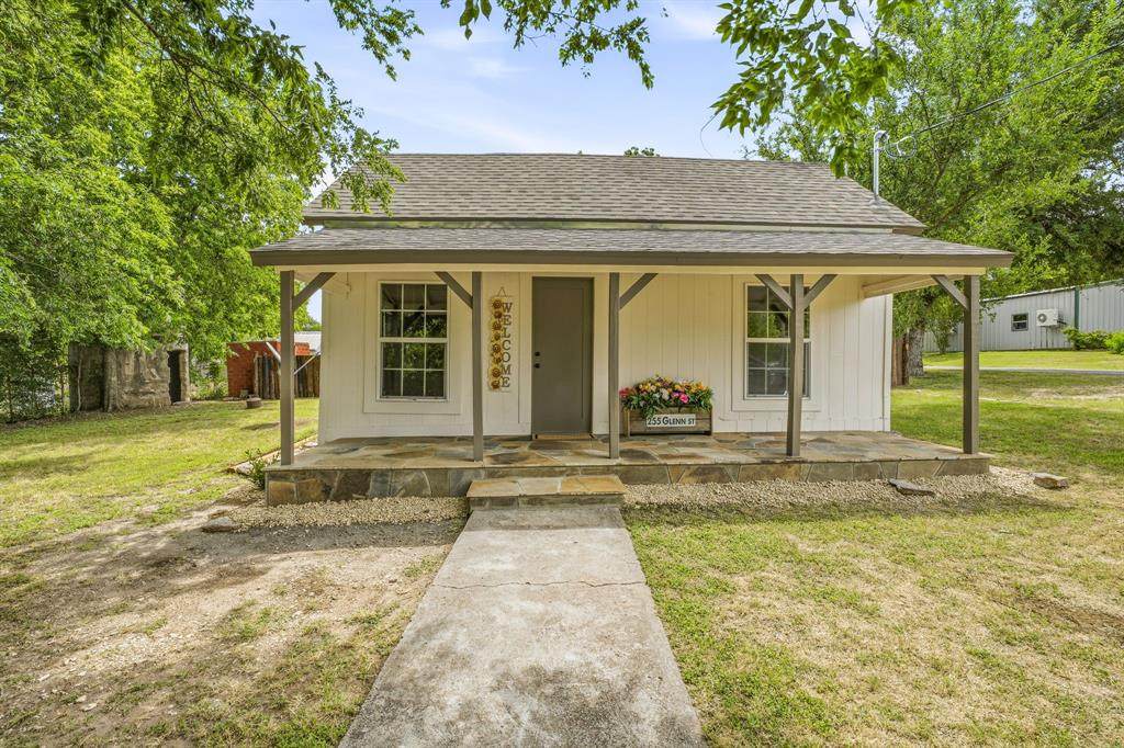 255 Glenn Street - Photo 1