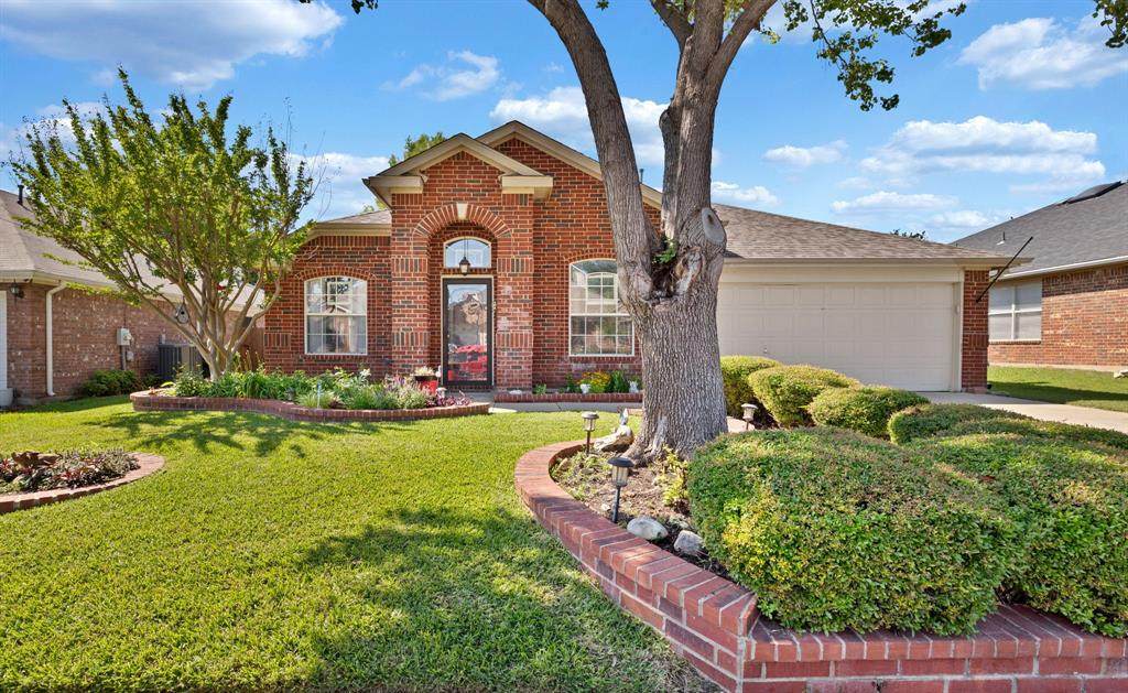1065 Springhill Drive - Photo 1