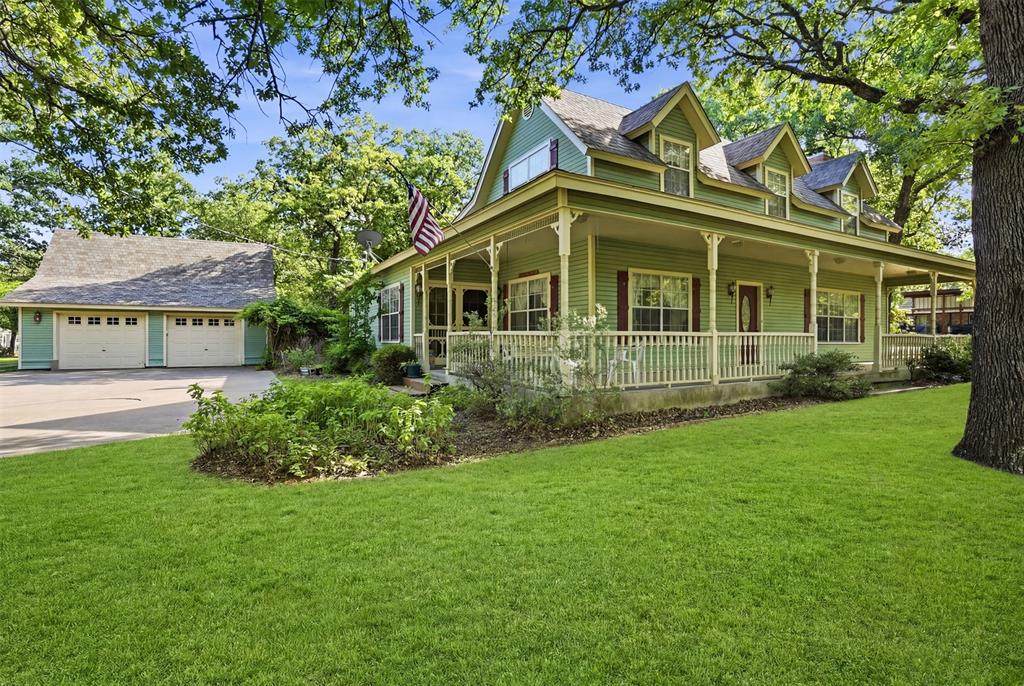 1000 Barry Lane - Photo 1