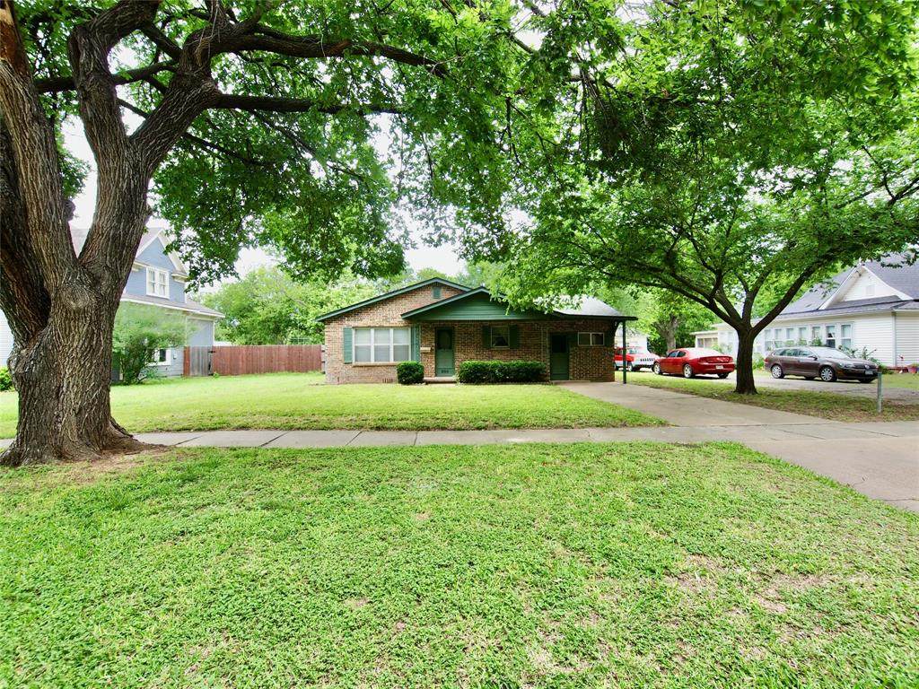 804 Kentucky Street - Photo 1