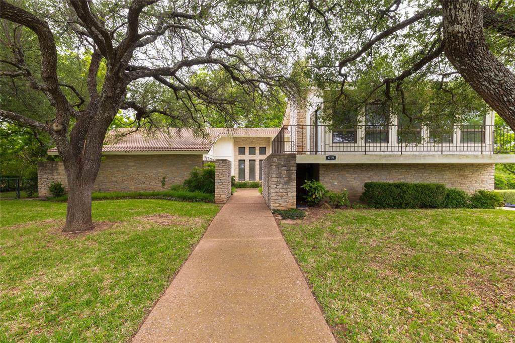 619 Baylor Street - Photo 1