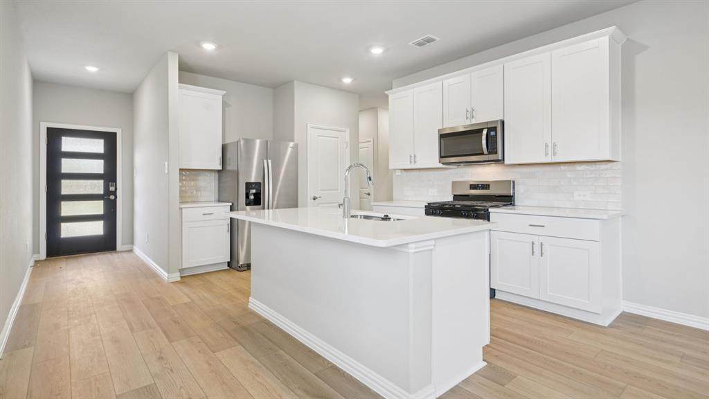 3060 Belton Drive - Photo 1