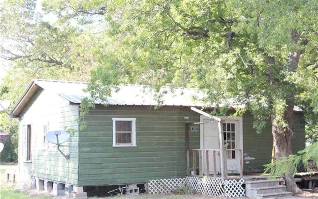 301 Wood Street - Photo 1